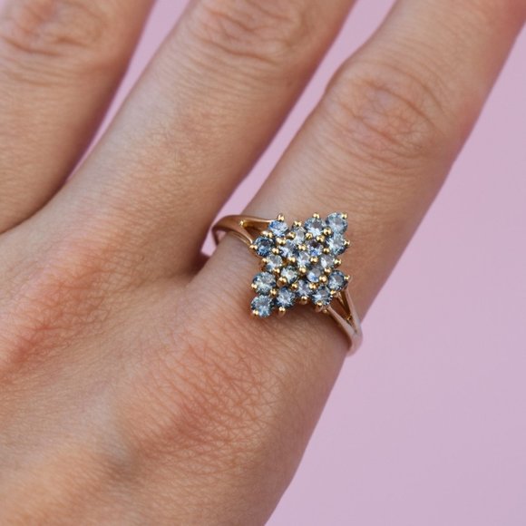 Sky blue gemstone ring size 10 US, spinel engagement ring 10K gold - Picture 3 of 9